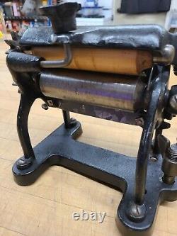 Antique Pasta Machine with 2 Cutters EXCELLENT CONDITION