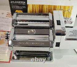 Marcato Atlas Motor and Pasta Machine In EXCELLENT Condition with bonus pasta book